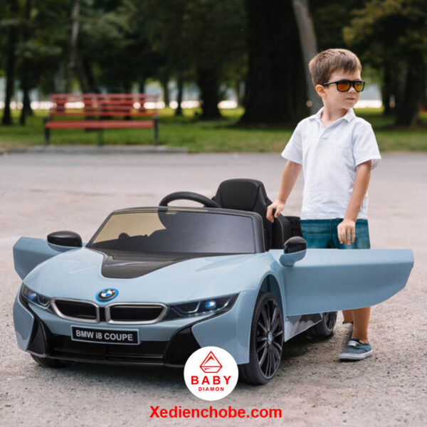 Xe ô tô điện trẻ em BMW i8 JE 1001 bản quyền BMW, 1-4 tuổi