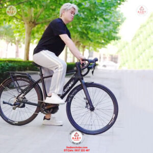 Xe-dap-tro-luc-Phoenix-A9-pro-vanh-tam-04