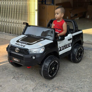 Xe điện cho bé Toyota Hilux, 24V, DK-HL850 bản quyền
